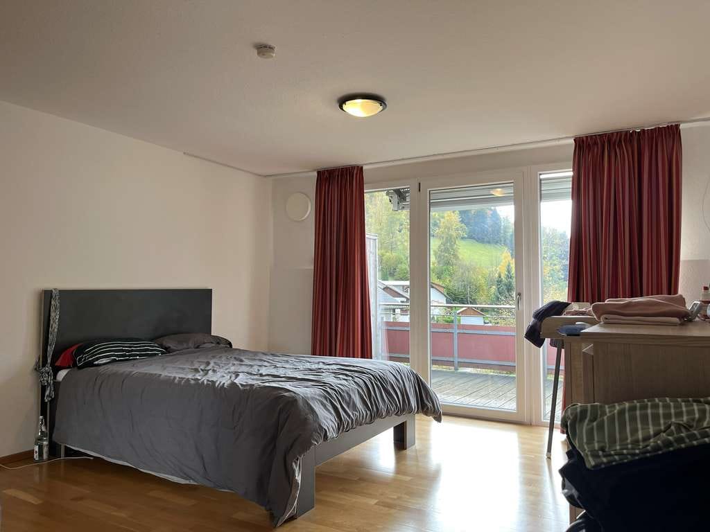 Immobilie in Buchenbach - Vermietete 2-Zimmer-Wohnung im 1.DG mit großem Balkon und KFZ-Stellplatz im Freien - Bild 4