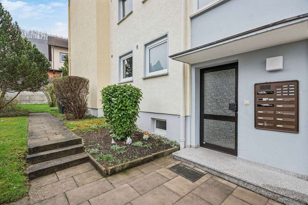 Immobilie in Lichtenstein - Praktische 3-Zimmer-Wohnung mit Balkon & Keller – Ideal für Paare oder kleine Familien | Unterhausen - Bild 2