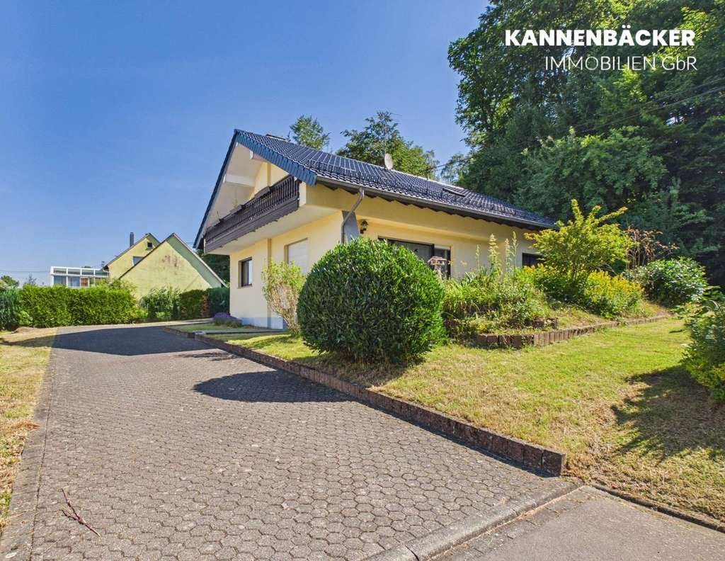 Immobilie in Bölsberg - Großzügiges Einfamilienhaus auf 908 m² Grundstück – sofort bezugsfrei - Bild 2