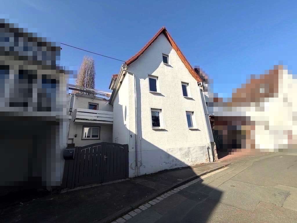 Immobilie in Selters (Westerwald) - ---Bezauberndes Fachwerkhaus mit kleinem Innenhof – Wohnen mit Charme in zentraler Lage--- - Bild 0