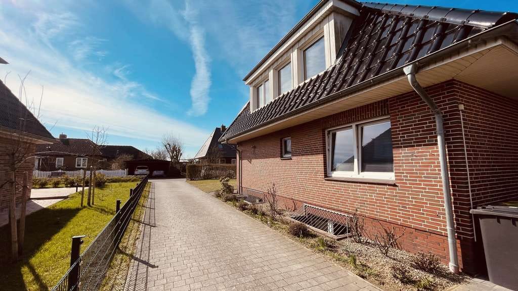 Immobilie in Alkersum - Einfamilienhaus mit Einliegerwohnung - Bild 3