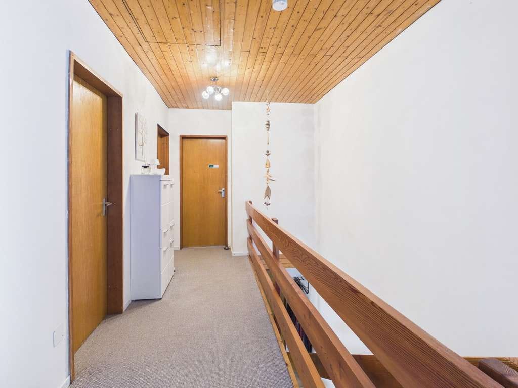 Immobilie in Forstern - Großzügiges Potenzial für Visionäre: Freistehendes Einfamilienhaus mit Garten in ruhiger Lage - Bild 4