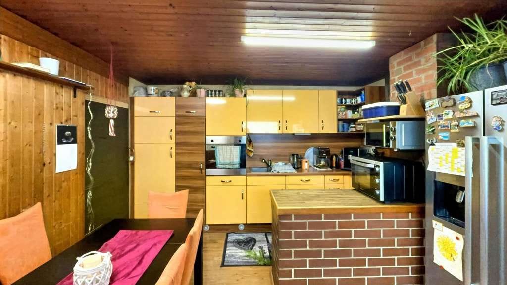 Immobilie in Heddesheim - Einfamilienhaus mit Scheune & großem Garten! - Bild 3