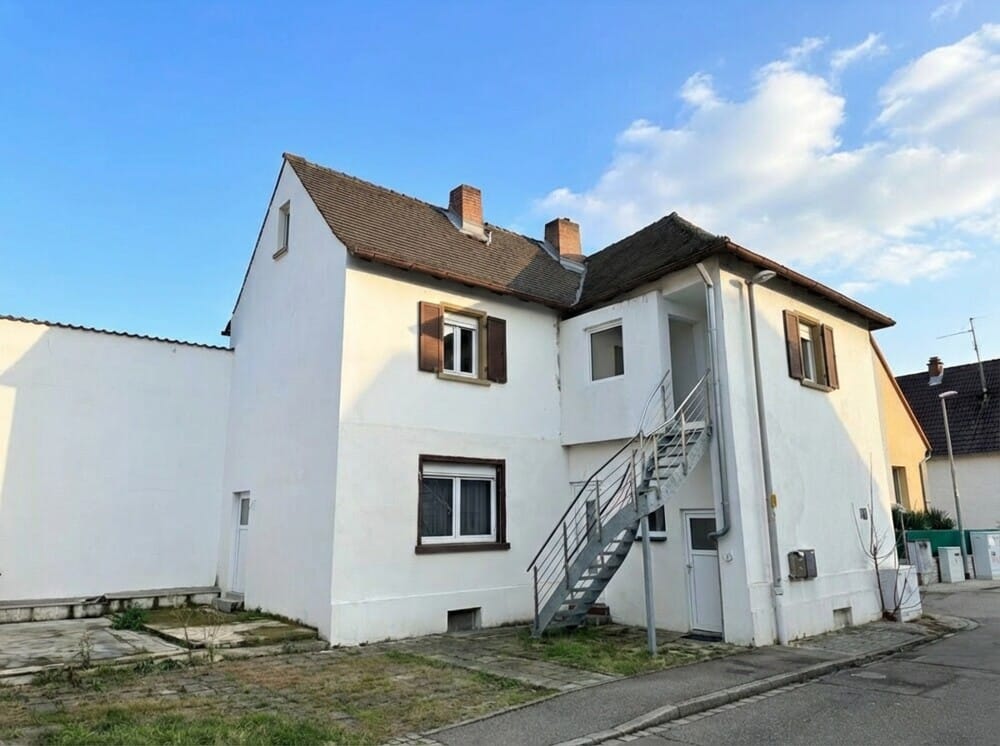 Immobilie in Mutterstadt - 2-Familienhaus und kleines Einfamilienhaus auf einem Grundstück in zentraler Lage Mutterstadts - Bild 2