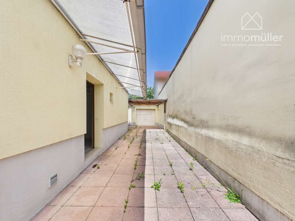 Immobilie in Heddesheim - Seltenheit: Wohnhaus mit 2 Einliegerwohnungen, Garten & Garage in Heddesheim - Bild 3