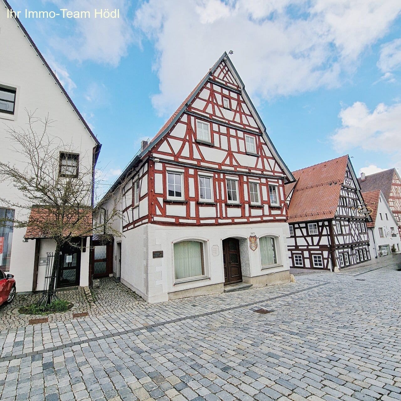 Immobilie in Trochtelfingen - Historisches Fachwerkhaus mit Charme und vielseitigen Möglichkeiten - Bild 2