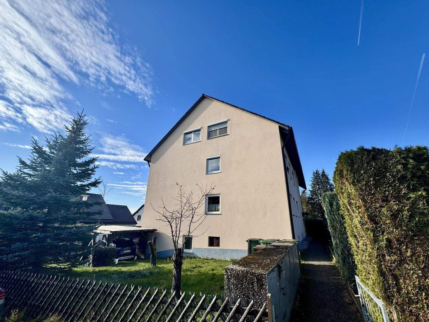 Immobilie in Winkelhaid - Wohnen mit Weitblick in Metropolnähe! Dachgeschosswohnung in Winkelhaid, Nürnberger Land - Bild 1