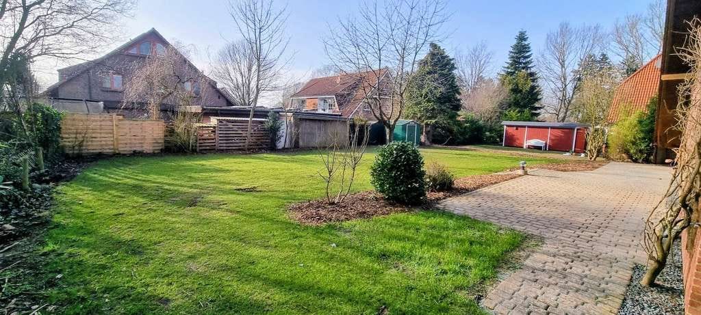 Immobilie in Leezen - Großzügiges Haus (1998) | 240 m² WF | 911 m² GS | provisionsfrei - Bild 2