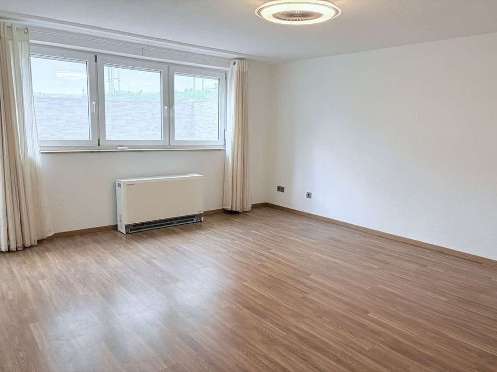 Immobilie in Blaustein - 2-Zi. Eigentumswohnung
mit Stellplatz
in Blaustein-Dietingen - Bild 2