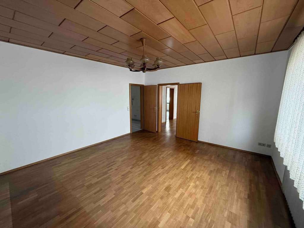 Immobilie in Ketsch - Gepflegtes Dreifamilienhaus in zentraler Lage von Ketsch - Bild 3