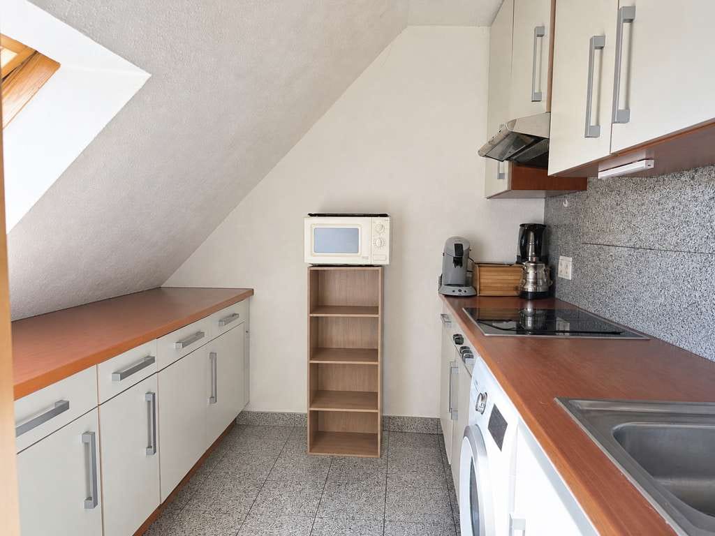 Immobilie in Tuttlingen - Charmante 2-Zimmer-Dachgeschosswohnung in citynaher Lage - Bild 3