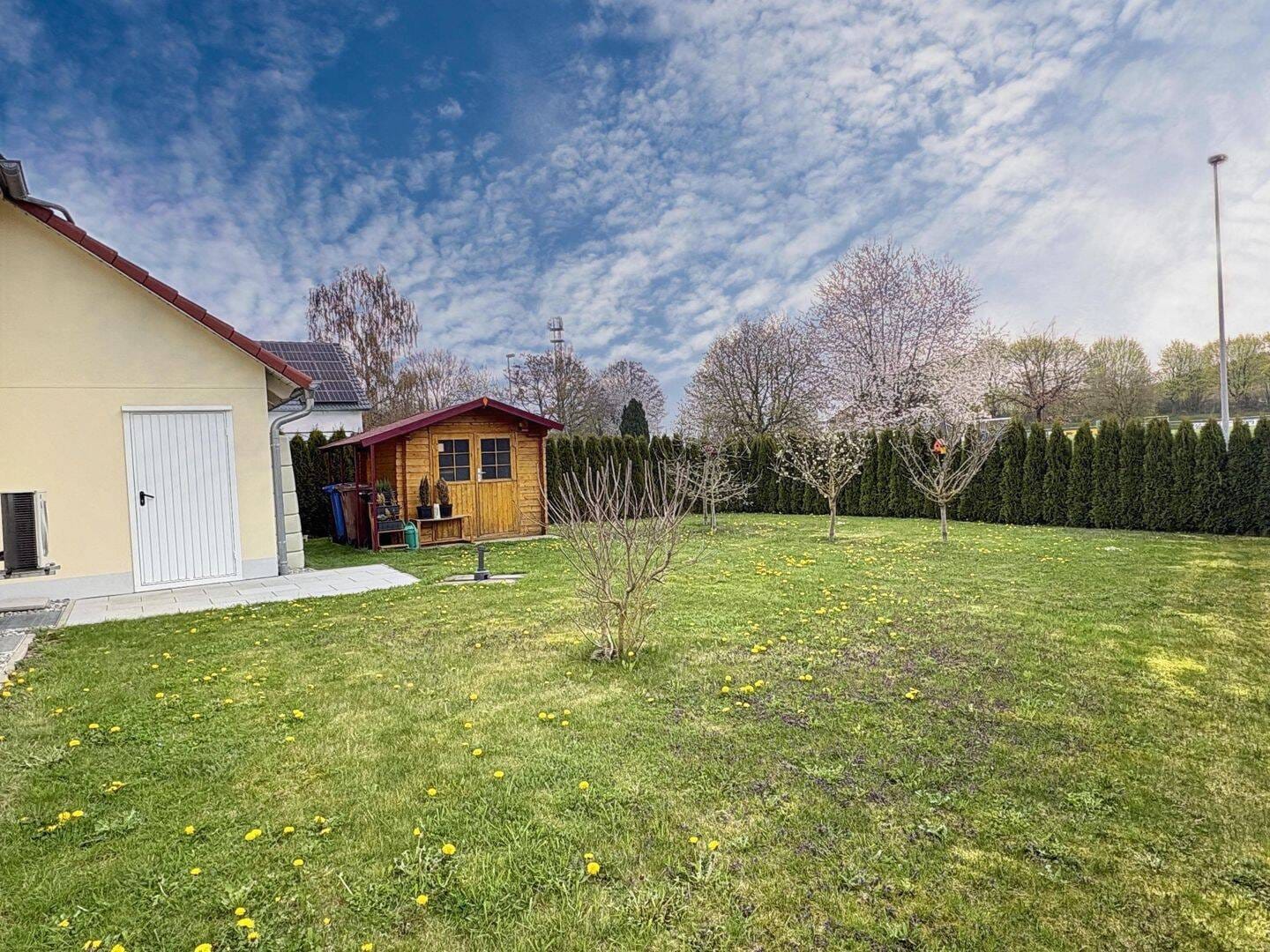 Immobilie in Ziertheim - Energieeffizientes Familienheim mit sonnigem Grundstück - Bild 4