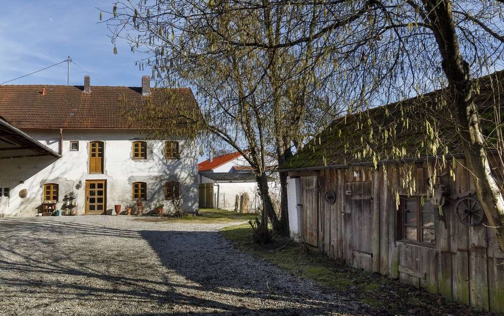 Immobilie in Paunzhausen - Kreativer Rückzugsort im Grünen - Bild 1