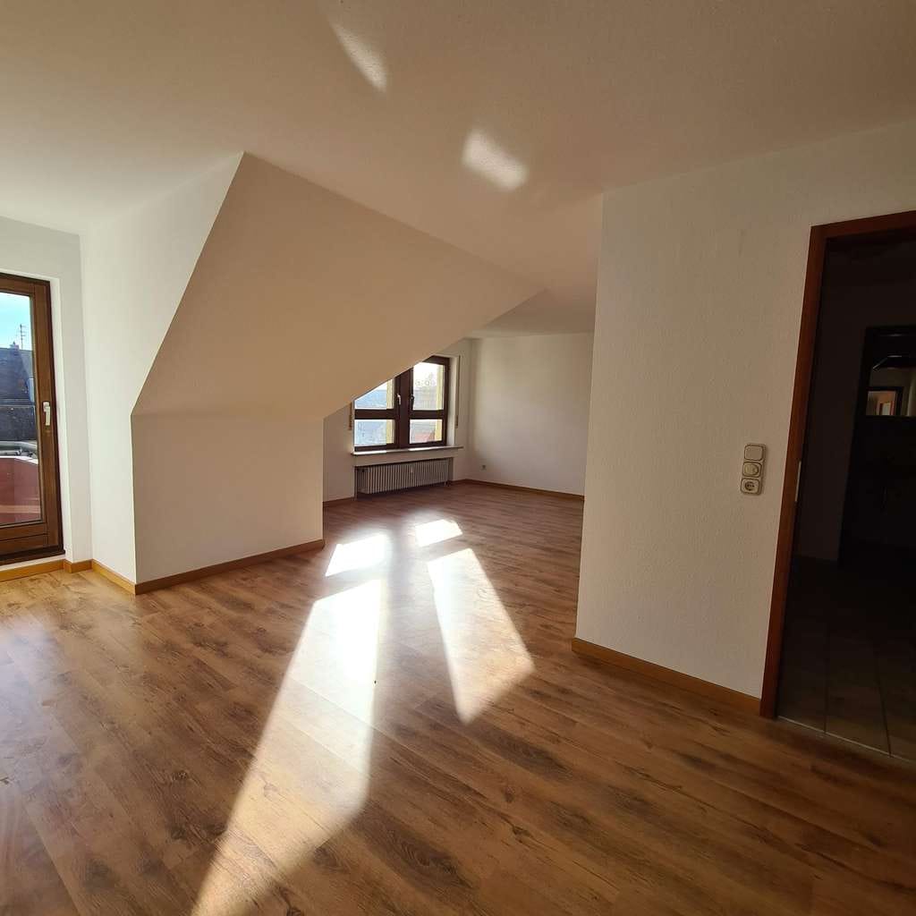 Immobilie in Krumbach (Schwaben) - 3-Zimmer-Wohnung im Zentrum – Einzug sofort! - Bild 2
