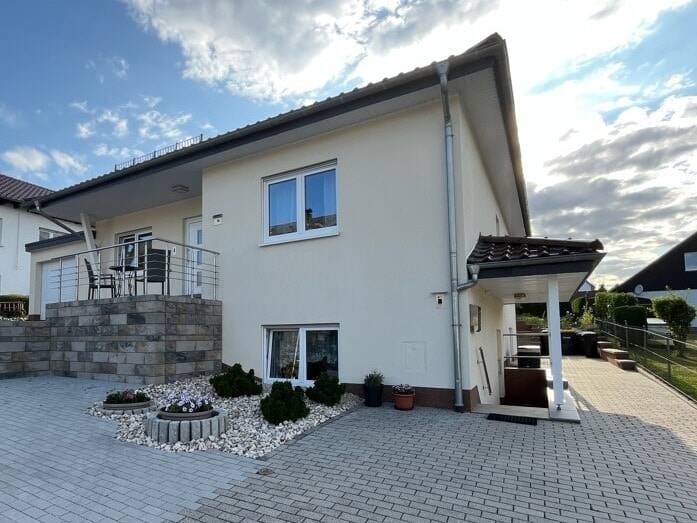 Immobilie in Mittenaar - Einziehen, Wohlfühlen, Genießen - Ihr neues Zuhause wartet! - Bild 1