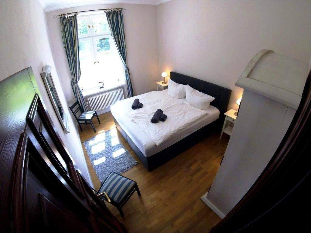 Immobilie in Lelkendorf - 2-Zimmer FEWO "Parkblick" im Schloss Lelkendorf - Bild 4