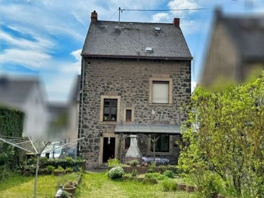 Immobilie in Kruft - Freistehendes Haus mit Scheune und Baulandpotenzial - Bild 3