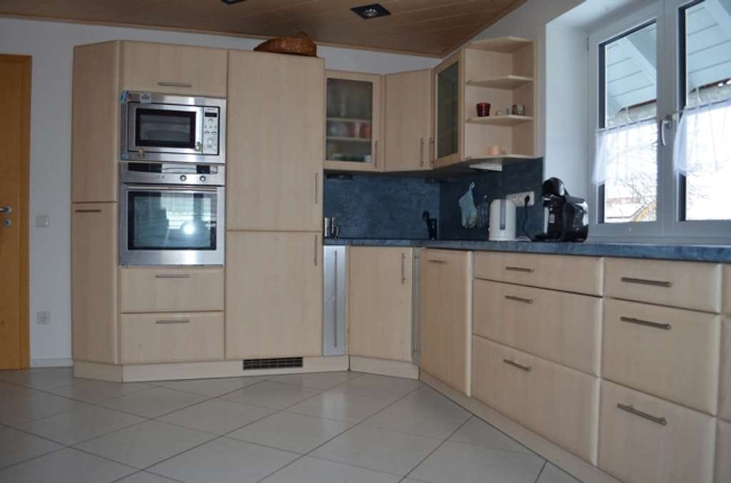 Immobilie in Finning - Großzügiges, familienfreundliches Einfamilienhaus -
mit viel Potenzial und Raum für Ideen - Bild 3
