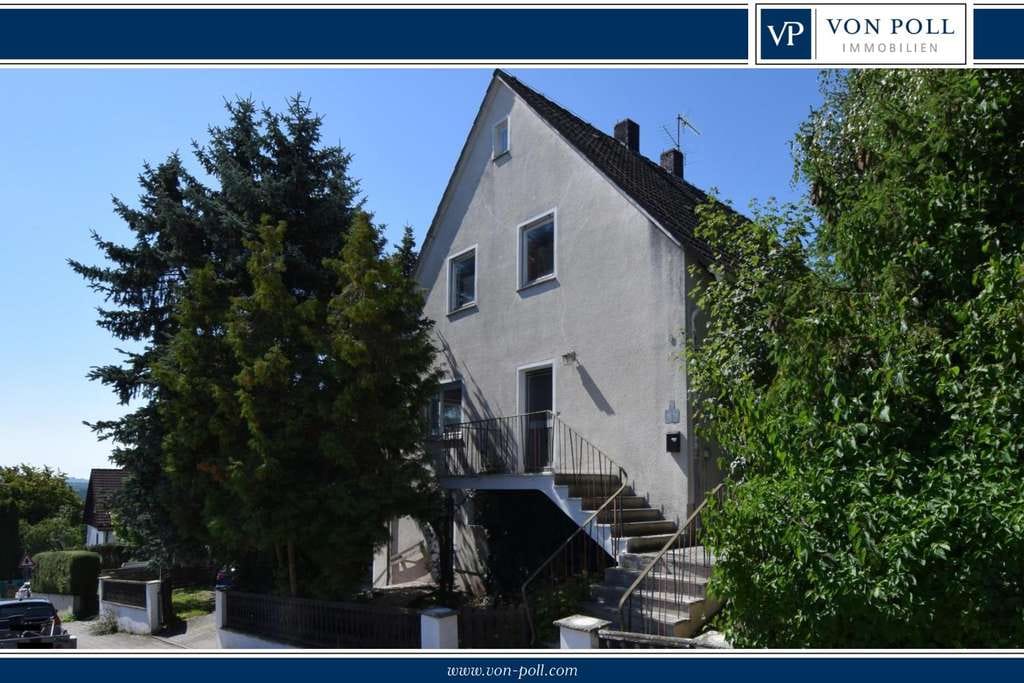 Immobilie in Haundorf - Großzügiges Zweifamilienhaus mit Garten im Fränkischen Seenland - Bild 0
