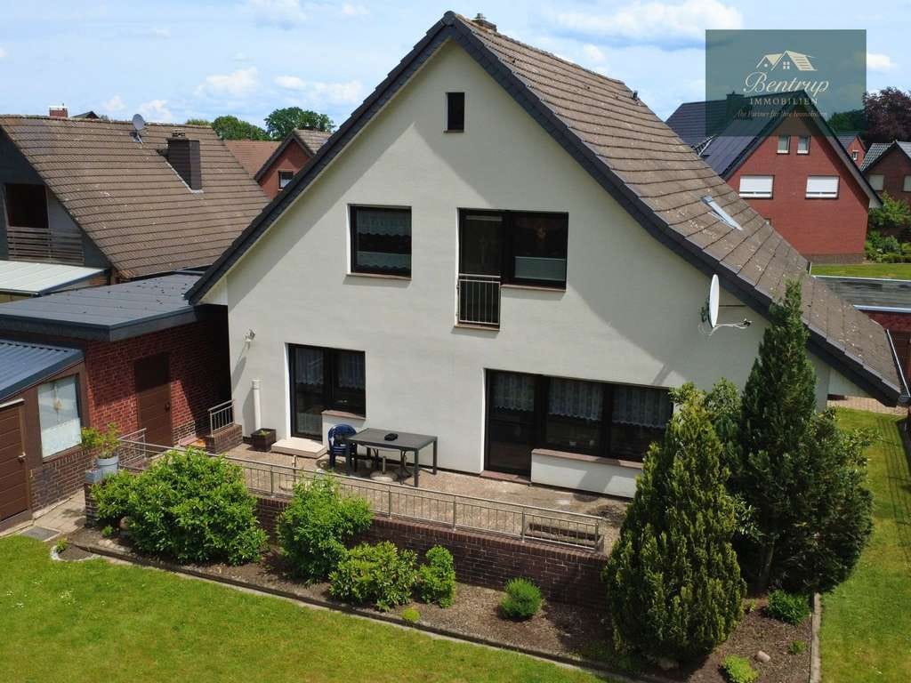 Immobilie in Ostercappeln - Idyllisches Einfamilienhaus mit vielen Nutzungsmöglichkeiten - Bild 1