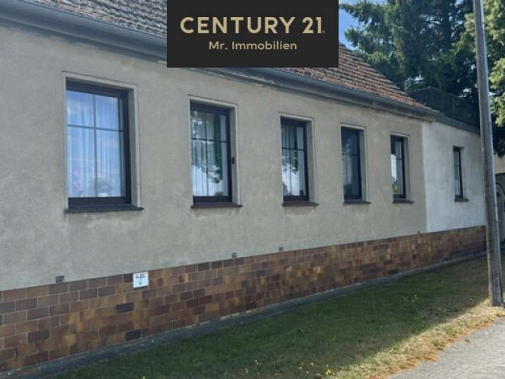 Immobilie in Nuthe-Urstromtal - Charmantes Zweifamilienhaus mit großem Nebengelass und vielseitigem Entwicklungspotenzial - Bild 0