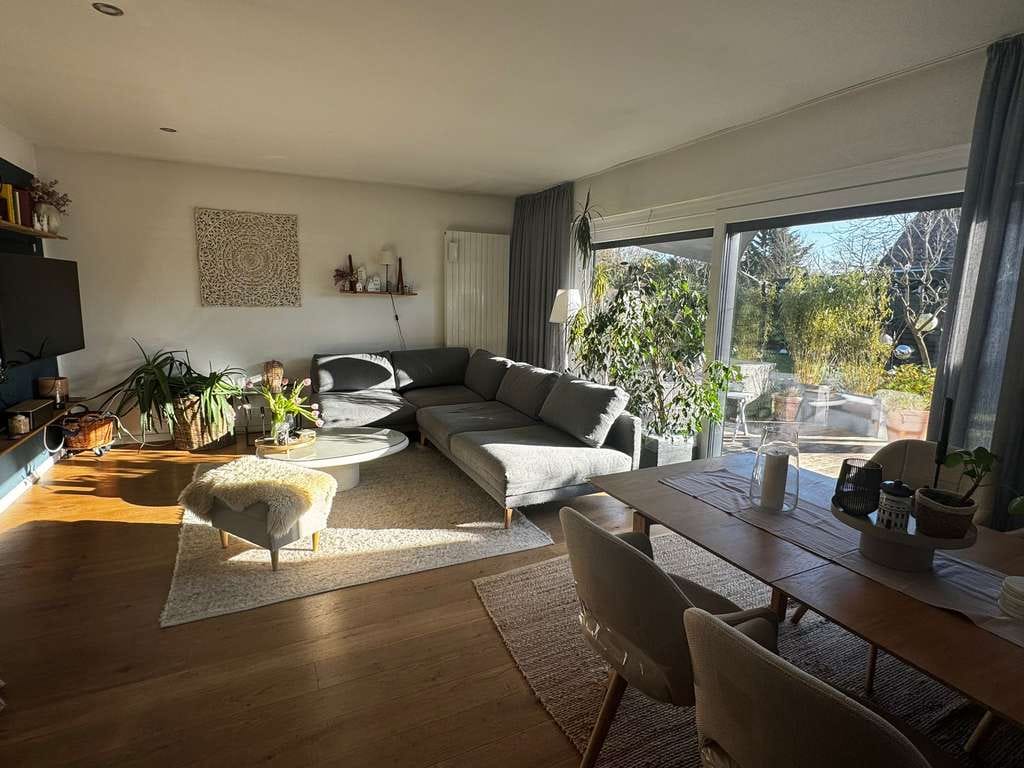 Immobilie in Stockelsdorf - Liebevoll saniertes Einfamilienhaus auch als Zweifamilienhaus nutzbar - Bild 3