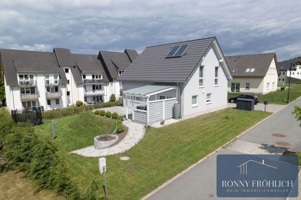 Immobilie in Großrückerswalde - Neuwertiges freistehendes Einfamilienhaus, Exklusiver Wohntraum in Großrückerswalde bei Marienberg - Bild 3