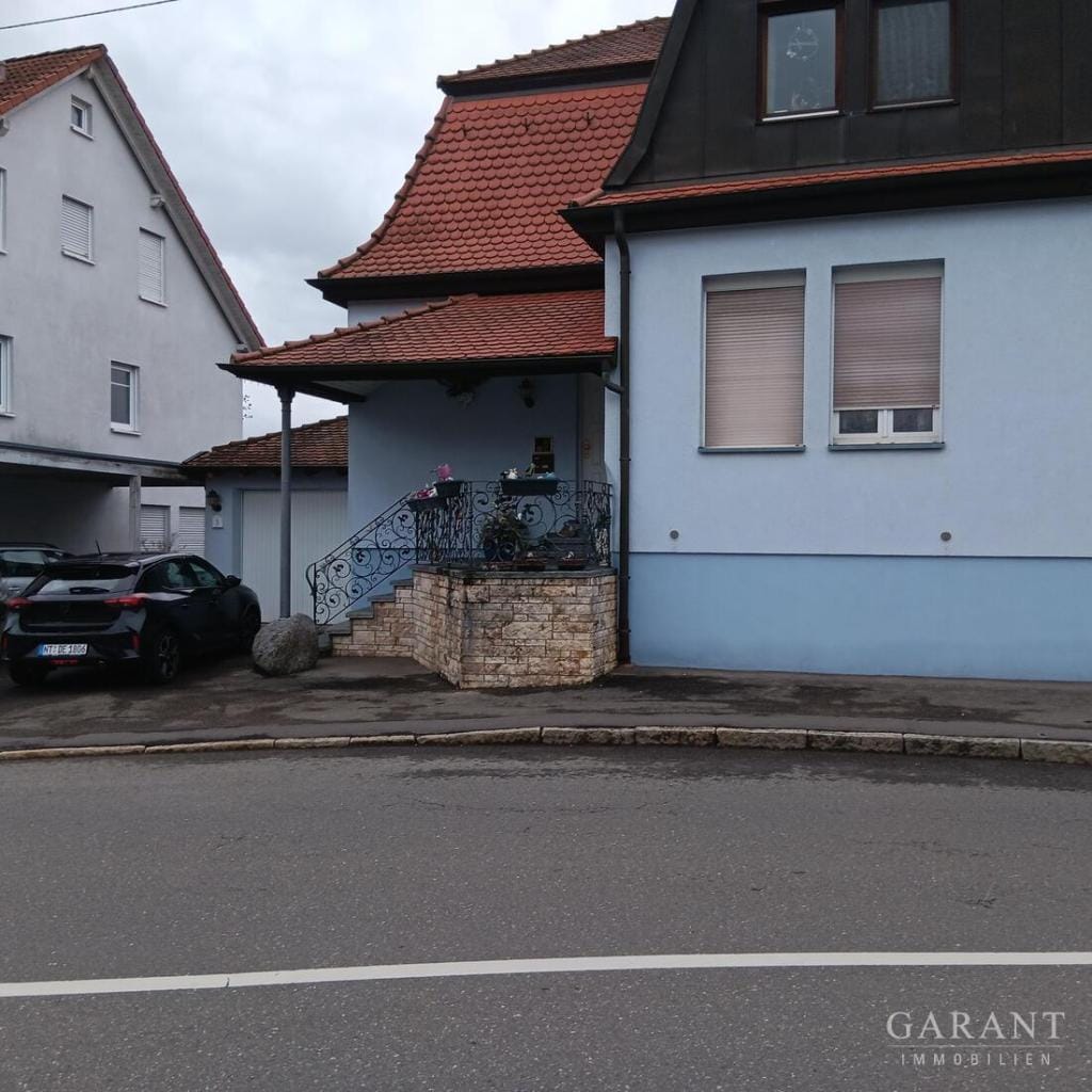 Immobilie in Gomaringen - Mehrfamilienhaus in Gomaringen - Bild 1