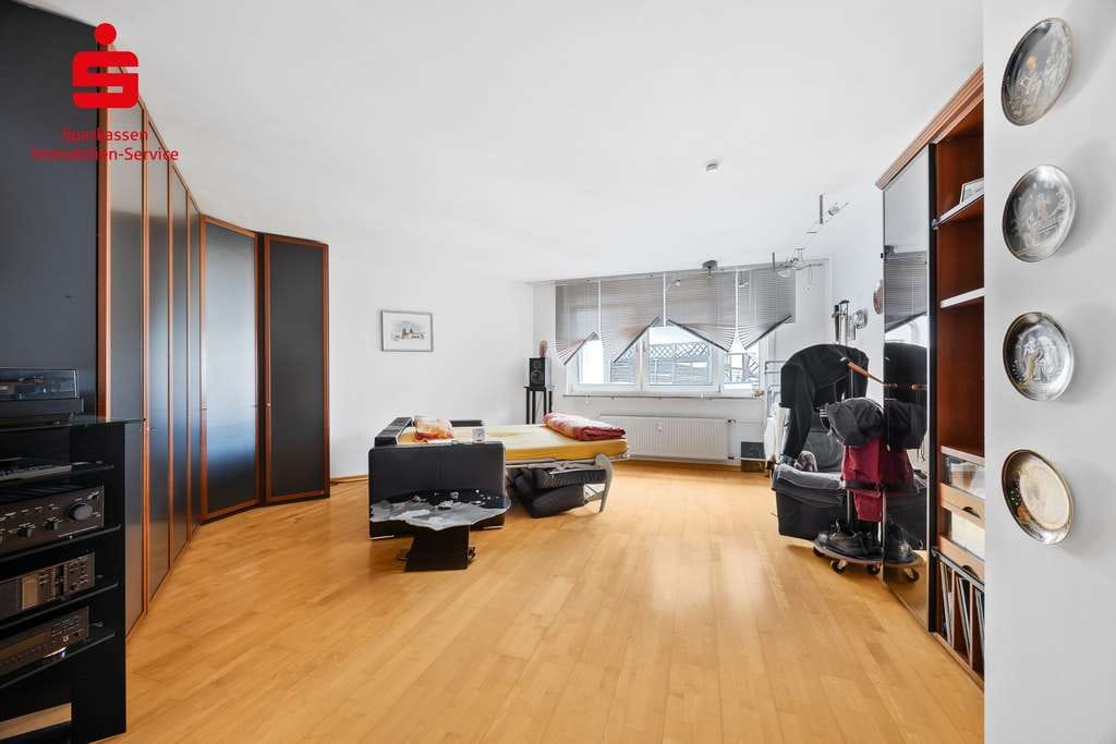 Immobilie in Gilching - Gepflegte Wohnung mit großem Balkon – ruhig gelegen und lichtdurchflutet - Bild 0