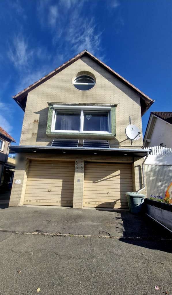 Immobilie in Elze - Charmantes Einfamilienhaus in ruhiger Lage von Elze zur Eigennutzung oder Vermietung - Bild 0