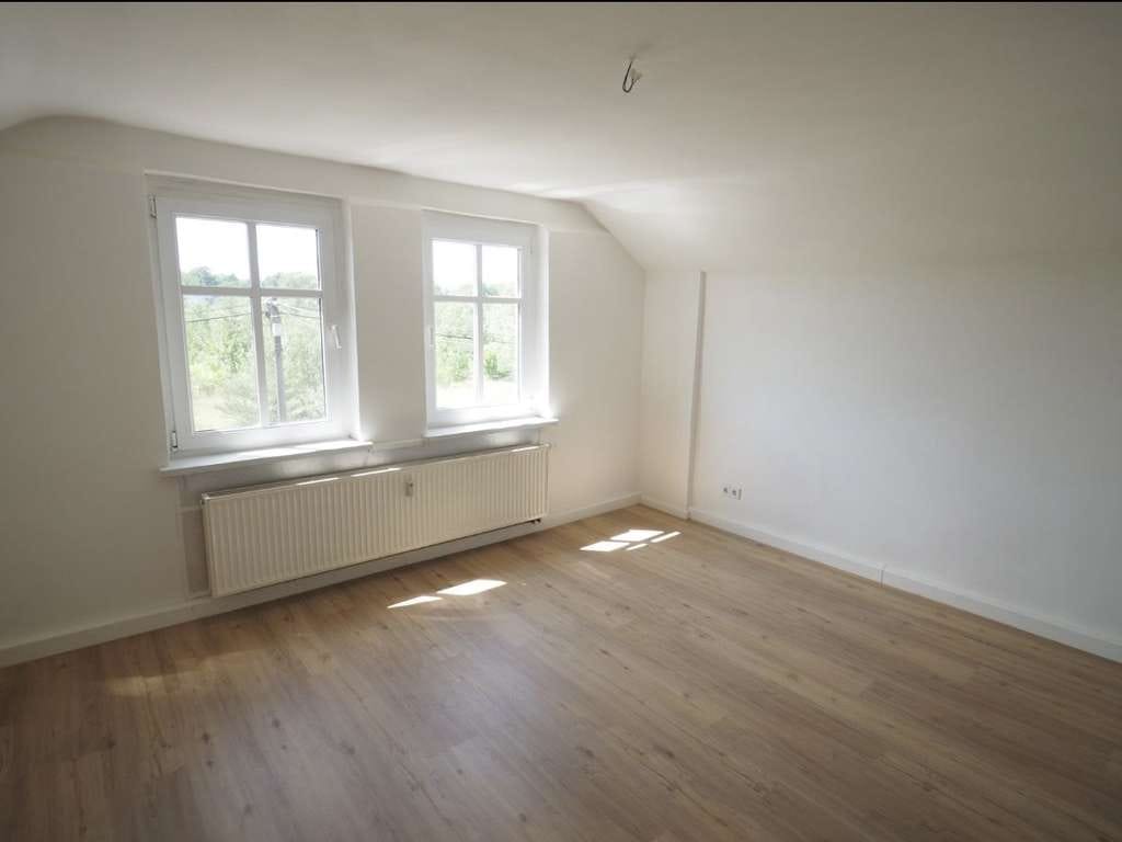 Immobilie in Schipkau - Vollvermietetes Doppelhaus im Denkmalensemble | 190 m² Wohnfläche | 21.000 € Jahresnettokaltmiete - Bild 4