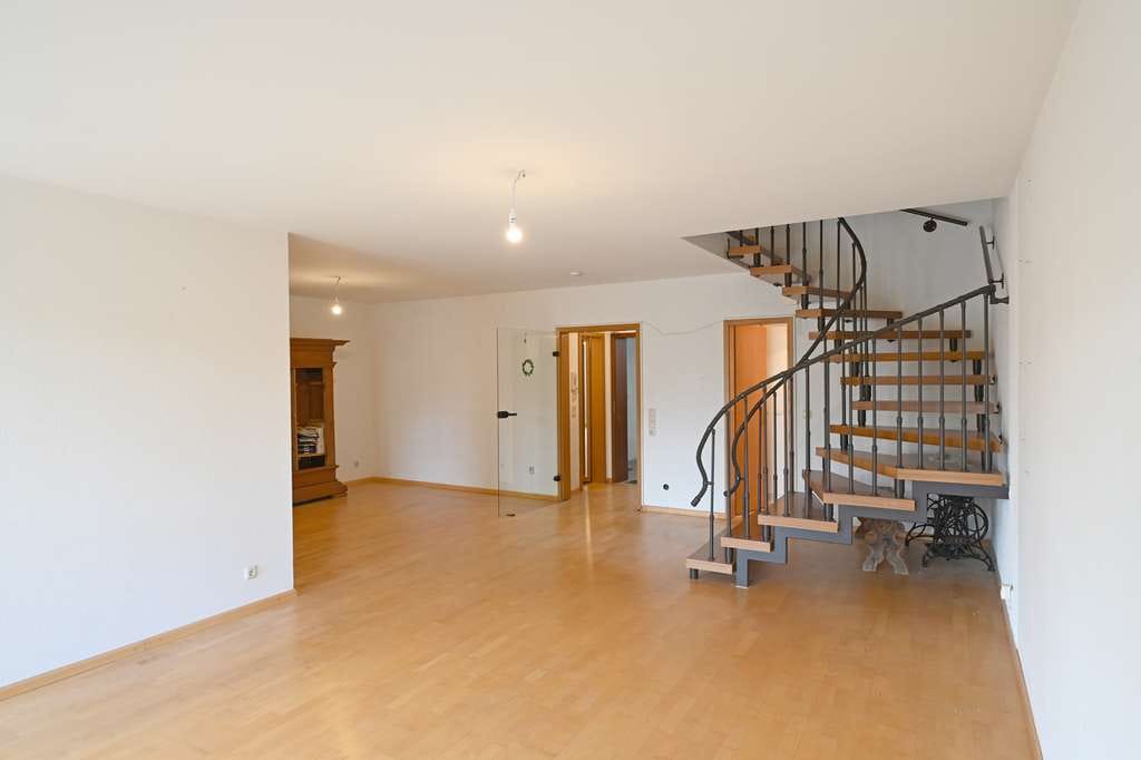 Immobilie in Oppenheim - **PROVISIONSFREI** Wohnkomfort auf zwei Ebenen - attraktive Maisonette mit zwei Süd-Balkonen - Bild 3