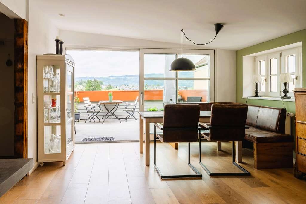 Immobilie in Laufen - Großzügige Dachgeschoßwohnung - Bild 2