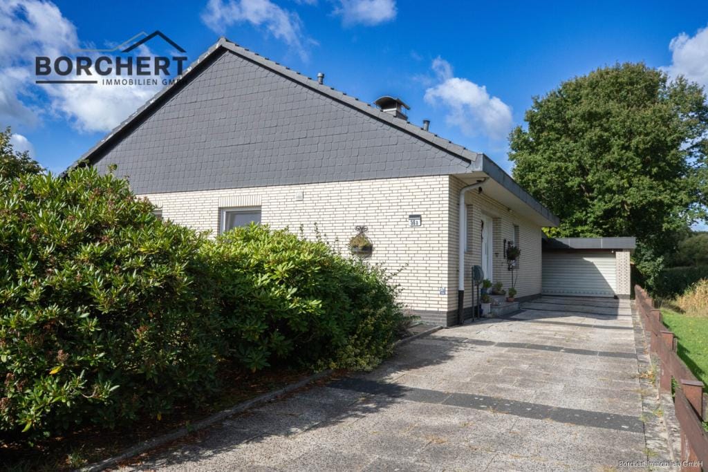 Immobilie in Klein Offenseth-Sparrieshoop - Geschmackvoll und individuell -  Bungalow in Klein Offenseth-Sparrieshoop - Bild 0