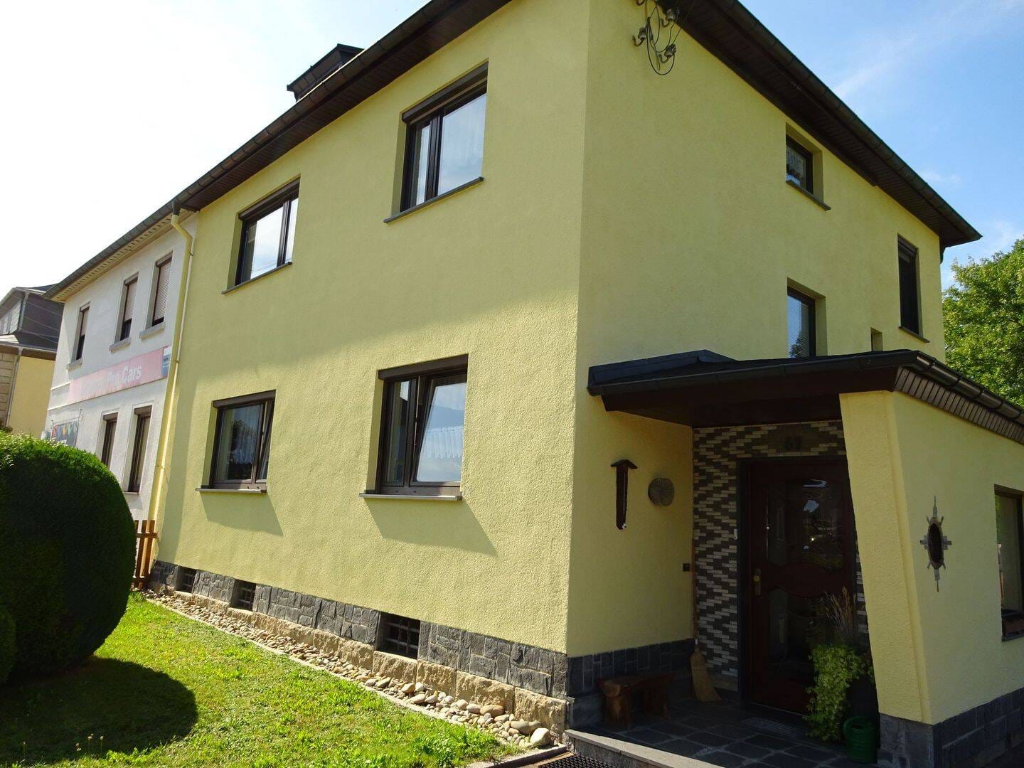Immobilie in Bergen - Ein Wohnhaus das beim ersten Eindruck punktet - Bild 0