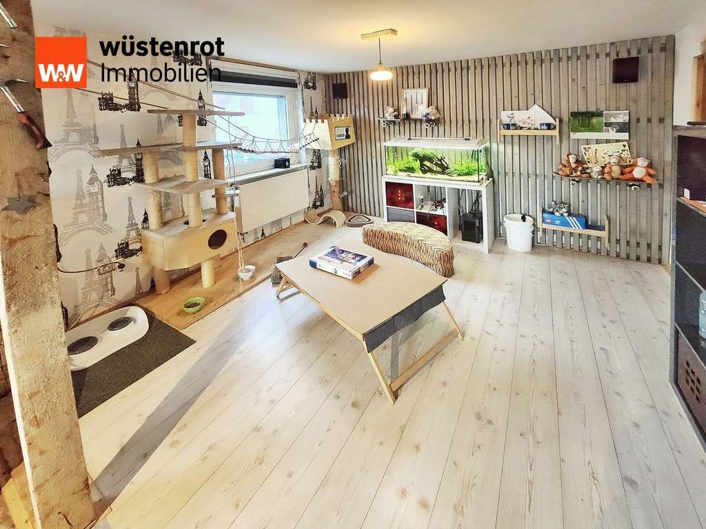 Immobilie in Freigericht - Das Superdupervielplatzwohnhaus! 1-Familienhaus mit ca. 180 m² WFL, Kaufhausnähe & Kopernikusschule! - Bild 3