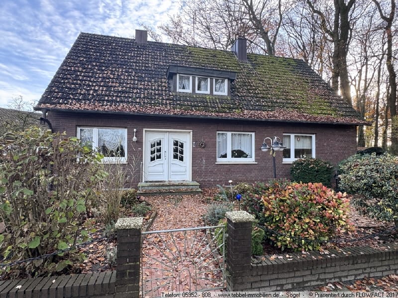 Immobilie in Hüven - *** Einfamilienhaus in Hüven mit viel Potenzial! *** - Bild 1