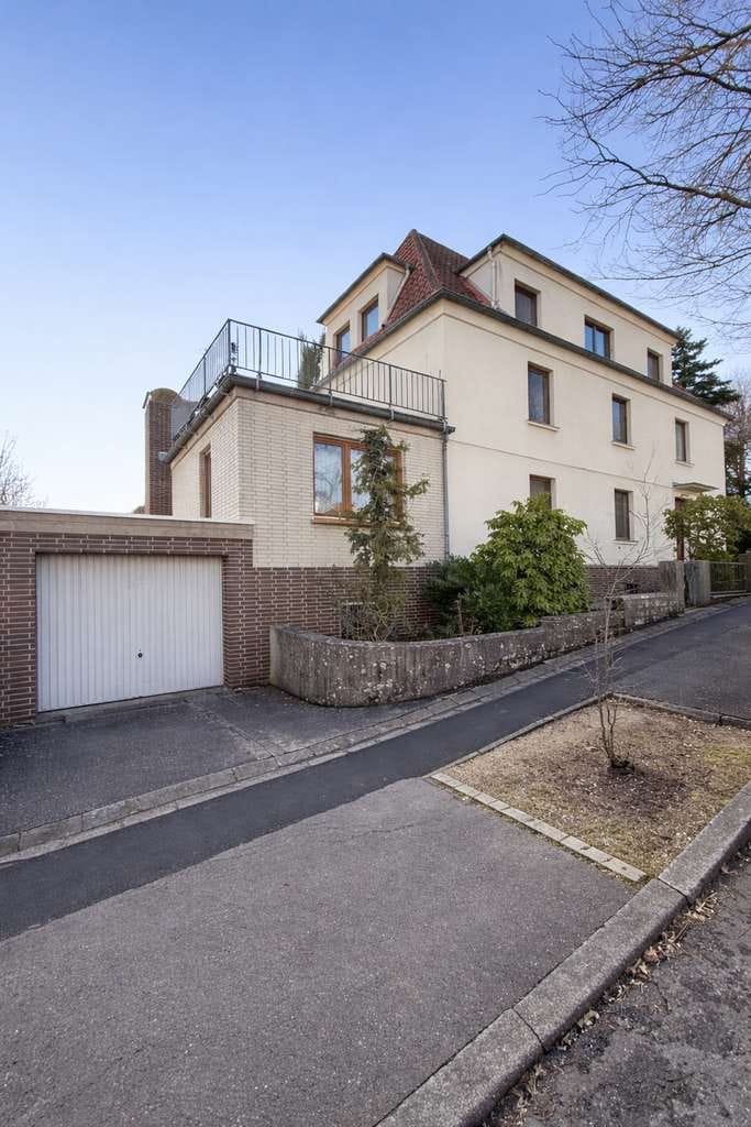 Immobilie in Bad Hersfeld - Investieren & Vermieten: 3 Wohneinheiten auf 800 m² Grundstück und 290m² Wohnfläche - Bild 0