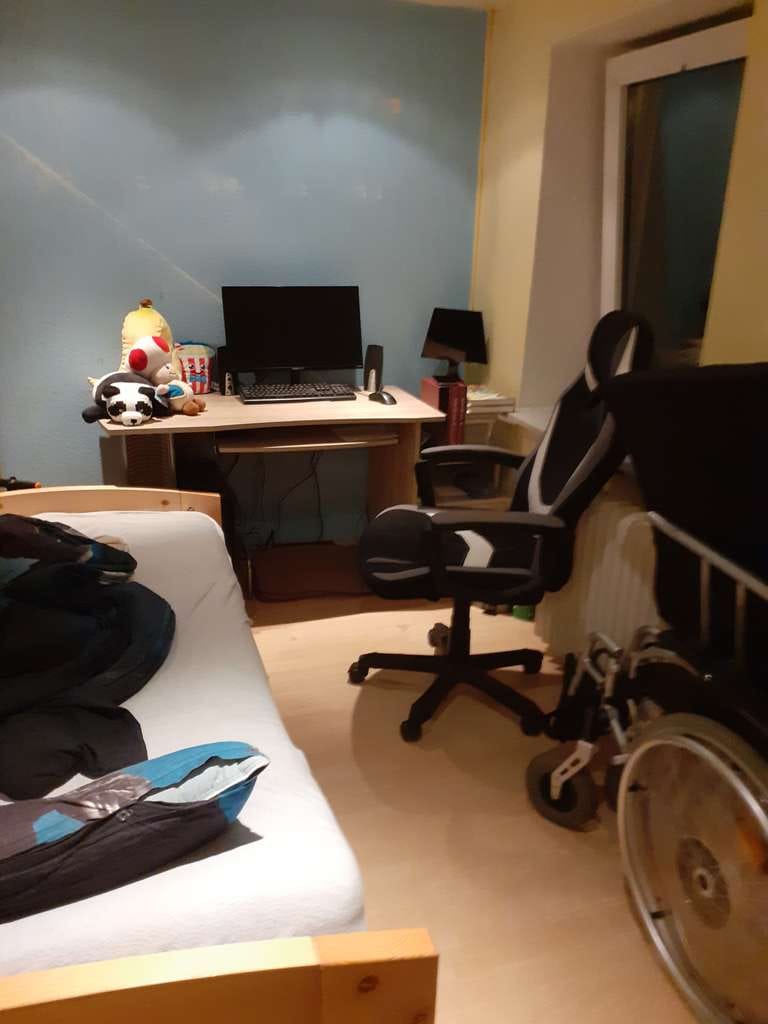 Immobilie in Hüsby - Haus mit der 3 Wohneinheiten in Hüsby! Preis noch VHB. - Bild 3