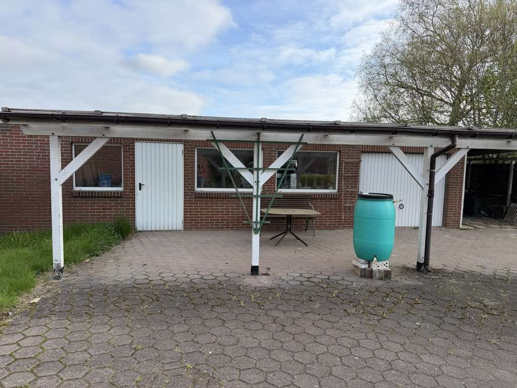 Immobilie in Neuenkirchen - Leben an der Nordseeküste. Bezahlbares Wohnhaus mit großem Grundstück und viel Potential. - Bild 2