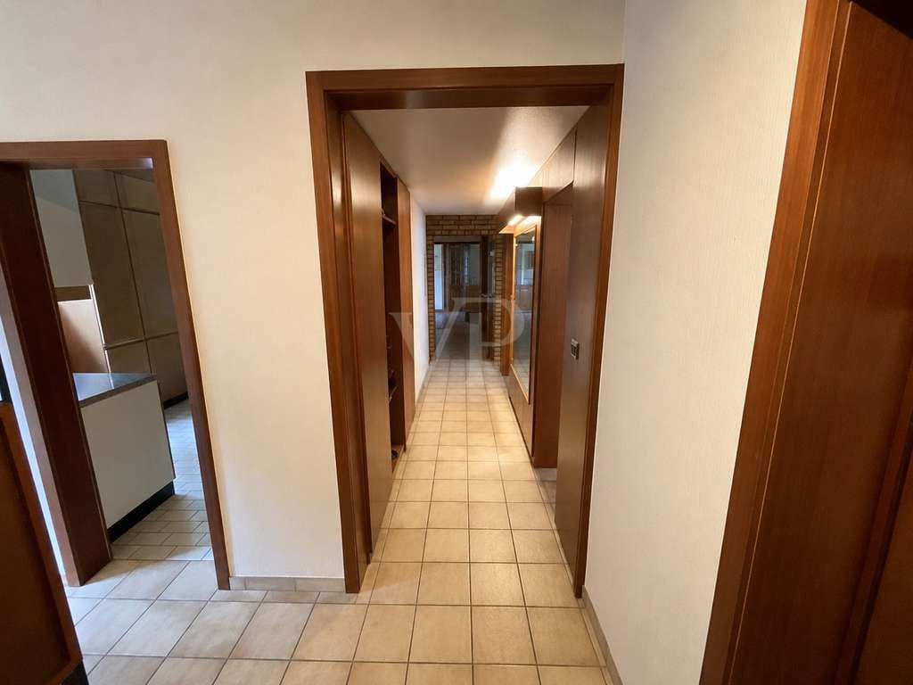 Immobilie in Gehrden - Mehrfamilienhaus mit 6 Wohneinheiten und großem Grundstück - Bild 3