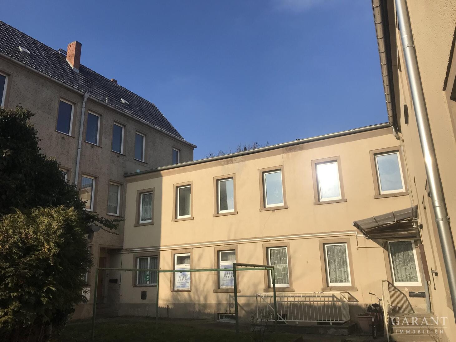 Immobilie in Liebschützberg - Mehrfamilienhaus mit Potenzial - interessant für Gewerbetreibende - mit Werkstatt und Lagerräumen - Bild 4