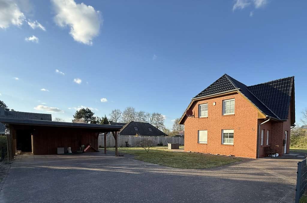 Immobilie in Hohnstorf (Elbe) - Einfamilienhaus in Hohnstorf (Elbe) mit 4 Zimmern und 112 m² Wohnfläche - Bild 0