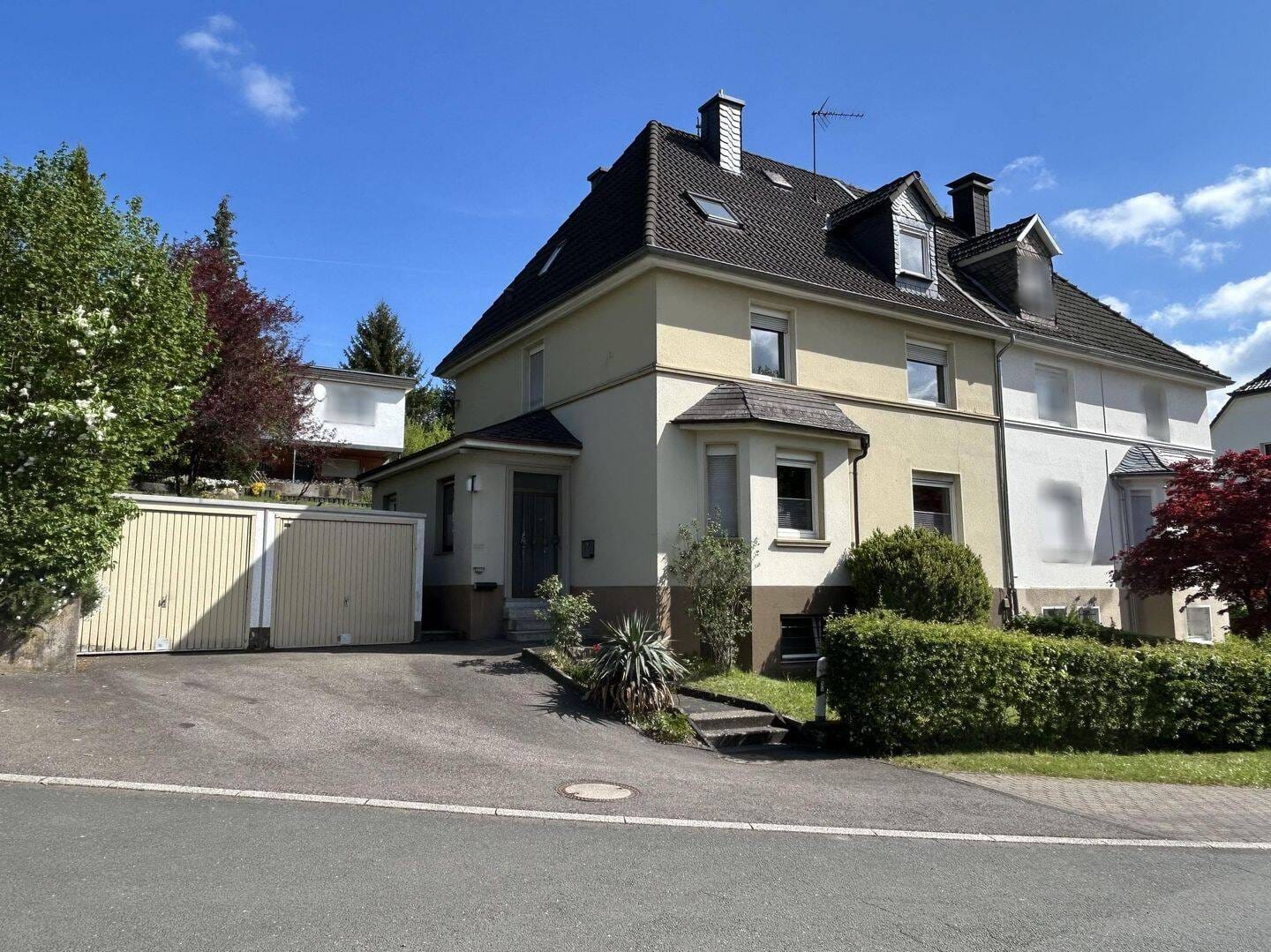 Immobilie in Attendorn - Viel Lebensqualität, Freiräume und Gestaltungsmöglichkeiten in zentrumsnaher und nachgefragter Lage. - Bild 0