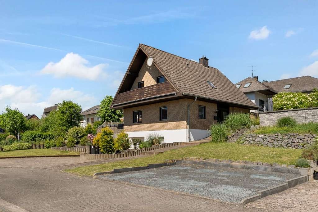 Immobilie in Faid - Attraktives Einfamilienhaus in ruhiger Lage – Faid an der Mosel - Bild 0