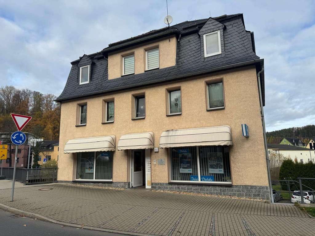 Immobilie in Schwarzenberg/Erzgebirge - Vollvermietetes Wohn- und Geschäftshaus in Schwarzenberg! - Bild 2
