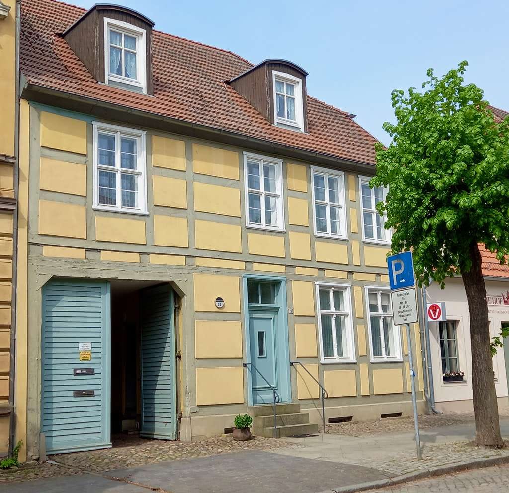 Immobilie in Gumtow - Charmantes Stadthaus mit zwei Wohneinheiten im Zentrum von Kyritz - Bild 0