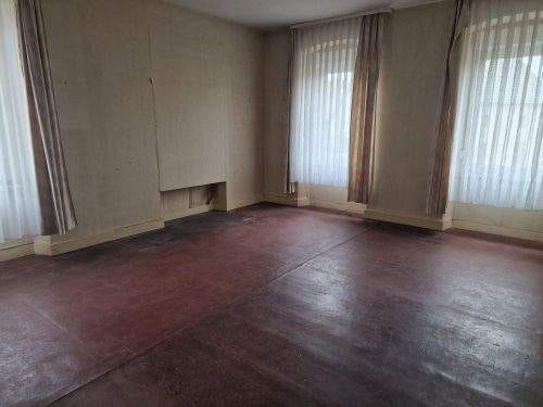 Immobilie in Arnstein - Großzügiges Einfamilienhaus mit Einliegerwohnung in 97450 Arnstein (ID 10527) - Bild 2