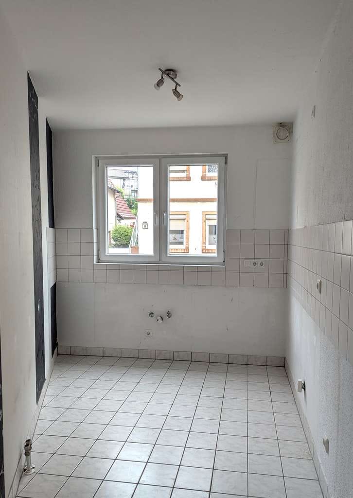 Immobilie in Hirschberg an der Bergstraße - Gemütliches Reihenhaus mit Balkon und Stellplatz! - Bild 4