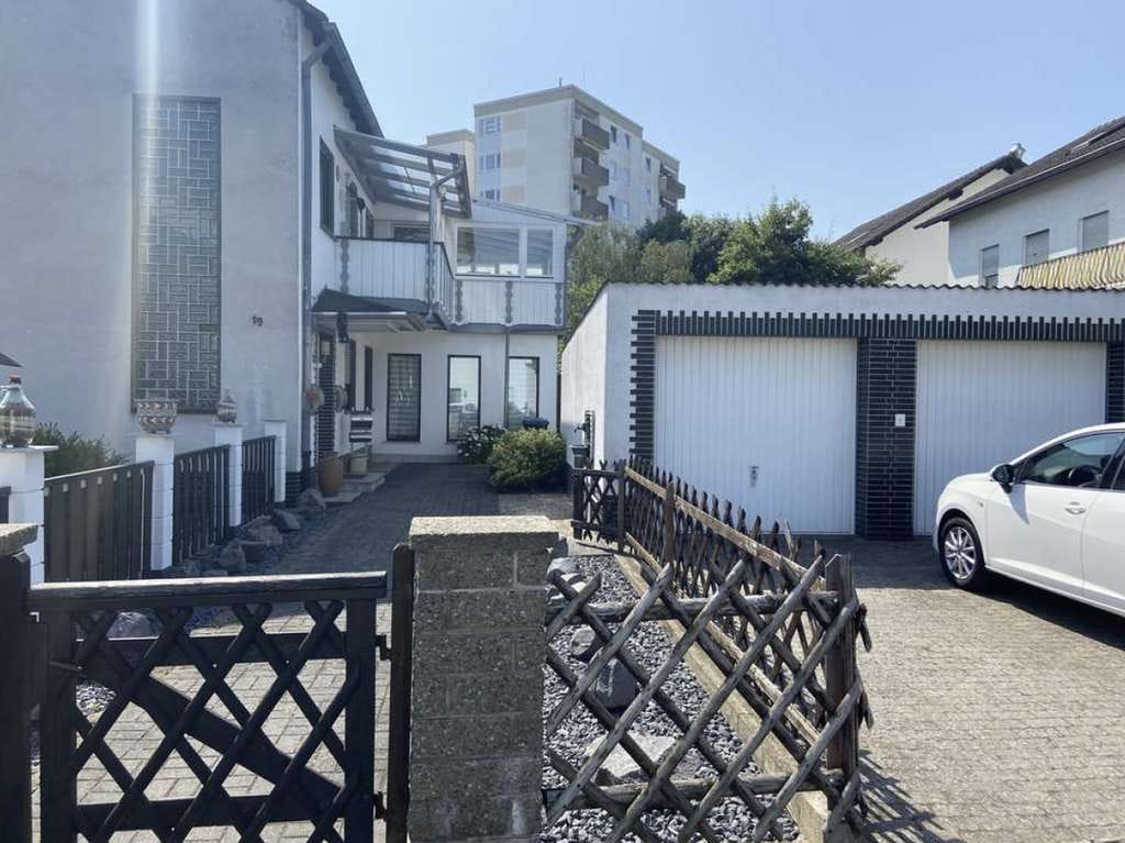 Immobilie in Weißenthurm - Großzügige 5-Zimmer-Wohnung mit Garten - Bild 0